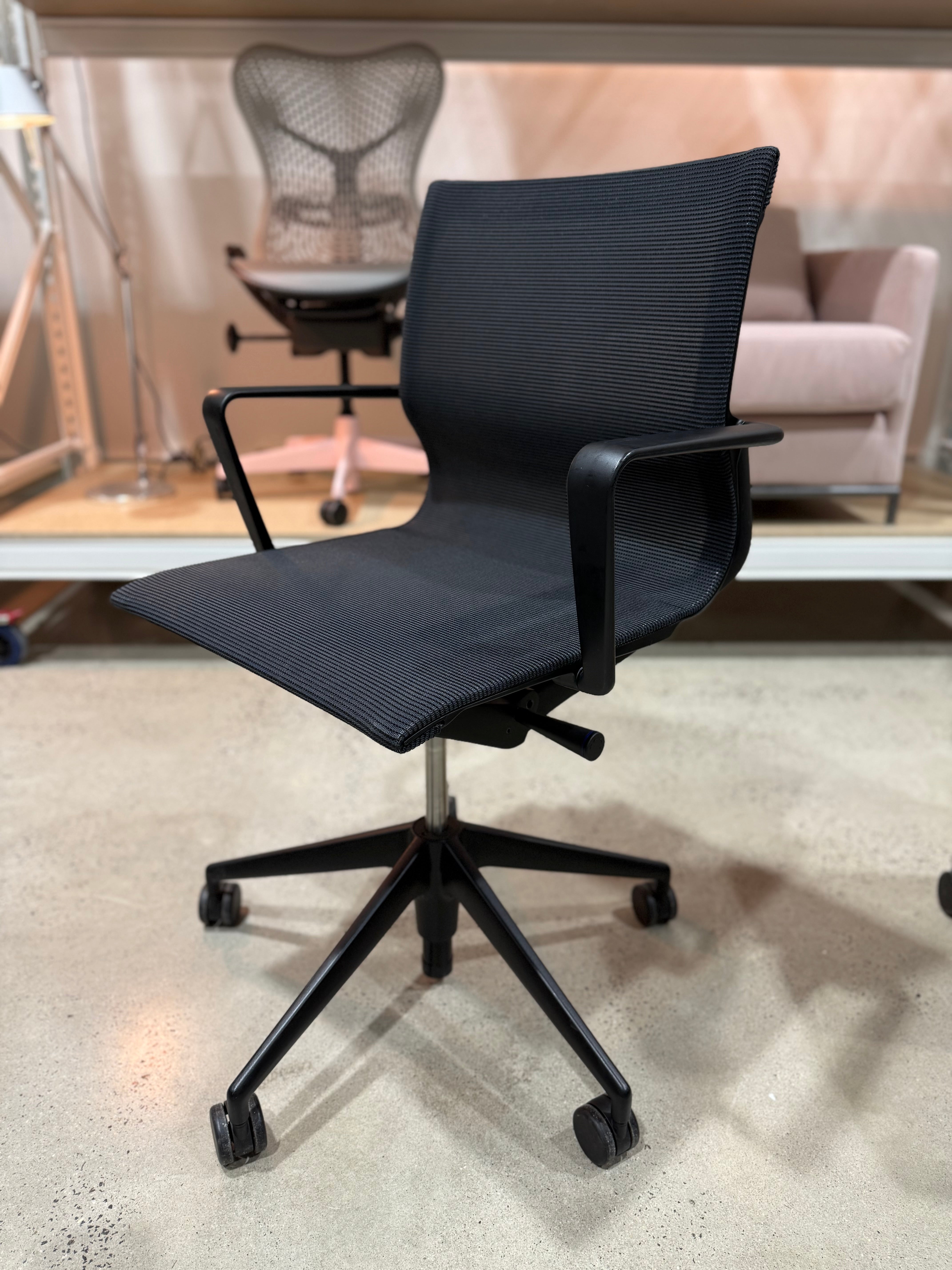 VITRA PHYSIX ERGONOMIC DESIGNER CHAIR VERIFIED AUTHENTIC BY ALBERTO MEDA MADE IN GERMANY - The Chair Co.
