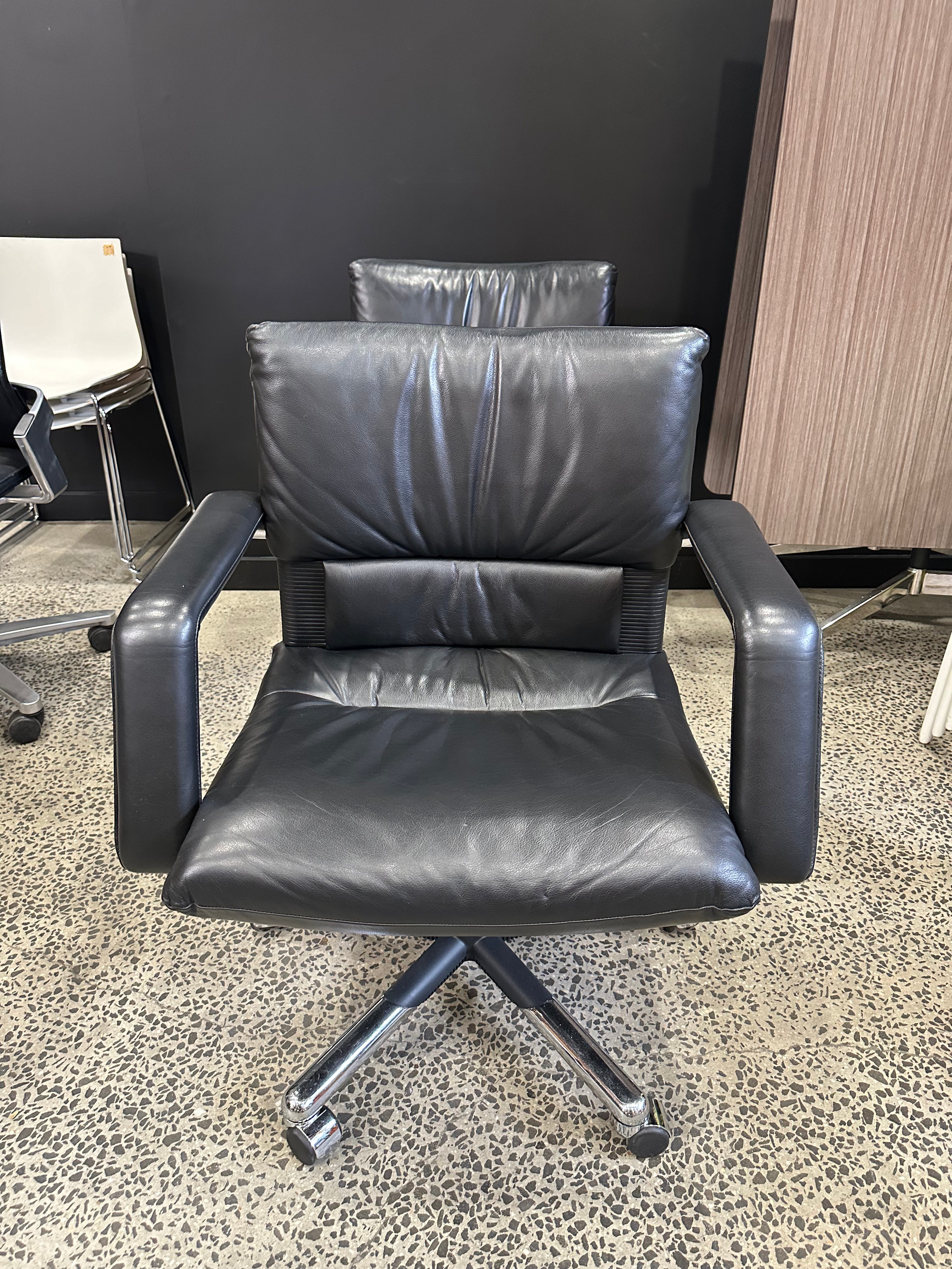 Mario Bellini Imago Chair Vitra Chairhub 64  - 90 Sutton Street North Melbourne Australia Sydney Adelaide Brisbane Tasmania Luxury Premium Authentic Original Genuine Designer Furniture Chairs Made in Italy Executive Management Soft Italian Leather Black Finest Best Highest Quality Most Premium Work Office Managers Chair ever made rare retro vintage classic Design Museum Art Piece Moma Vitra Design Museum