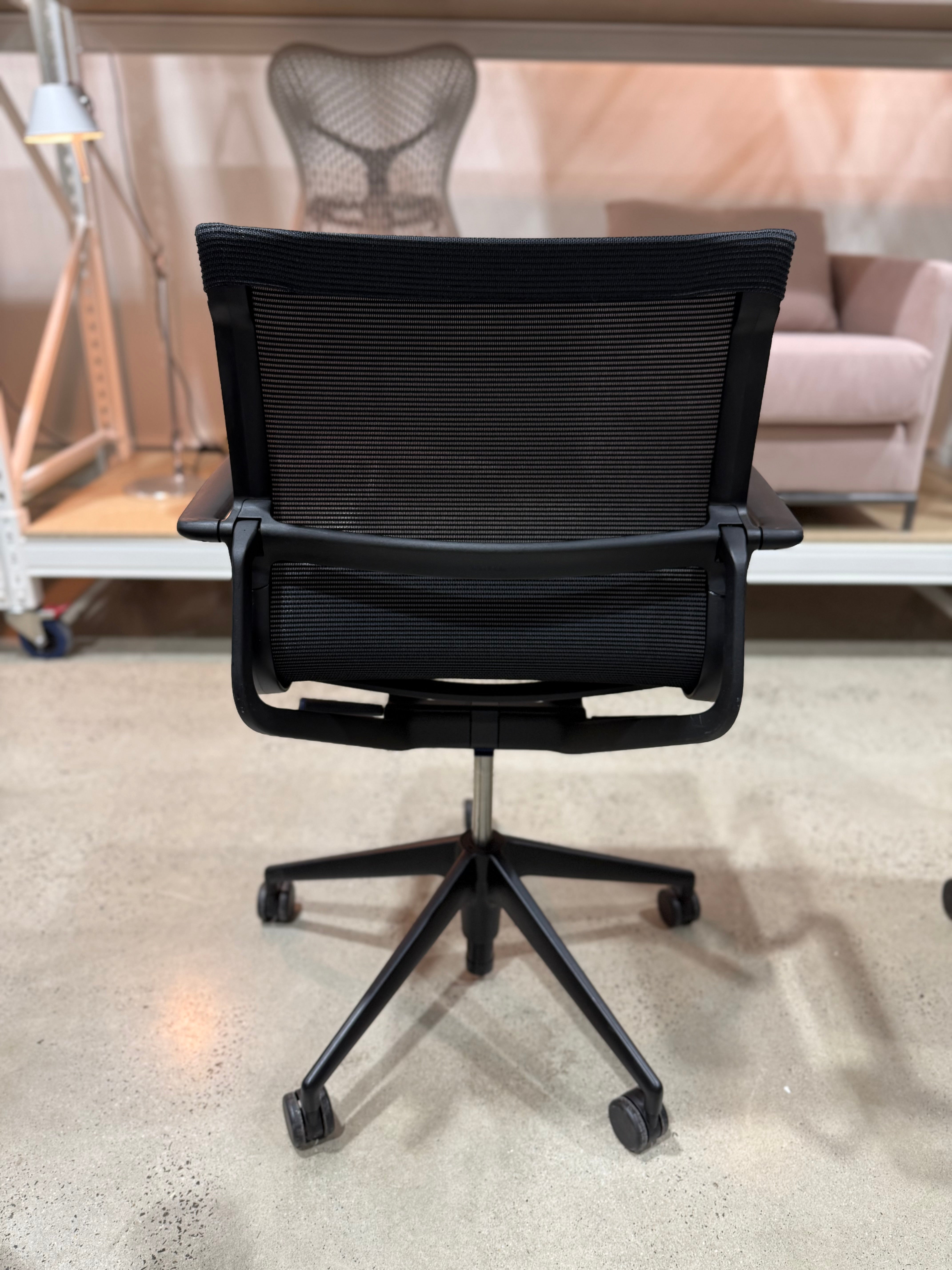 VITRA PHYSIX ERGONOMIC DESIGNER CHAIR VERIFIED AUTHENTIC BY ALBERTO MEDA MADE IN GERMANY - The Chair Co.