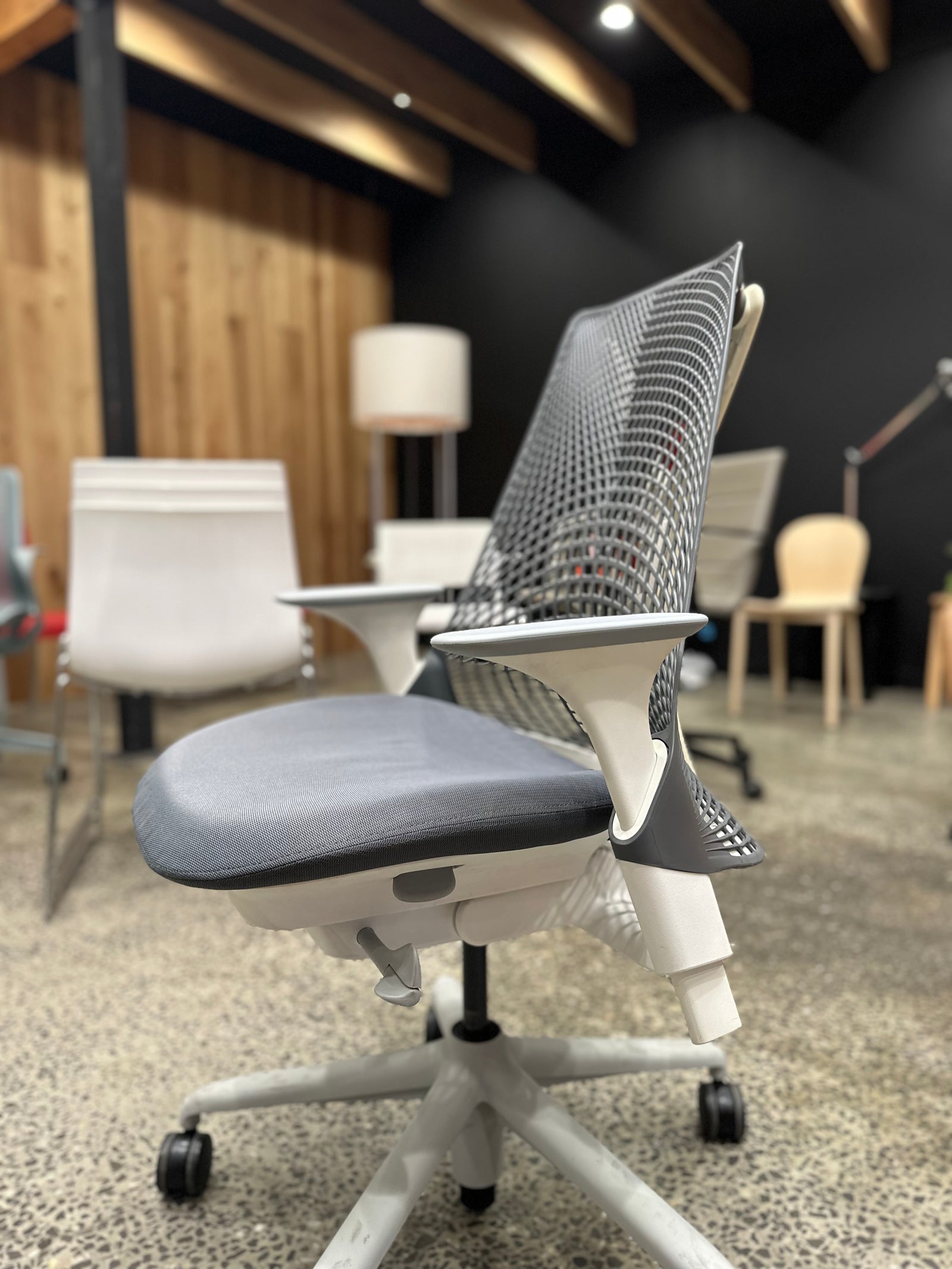 Sayl online chair price