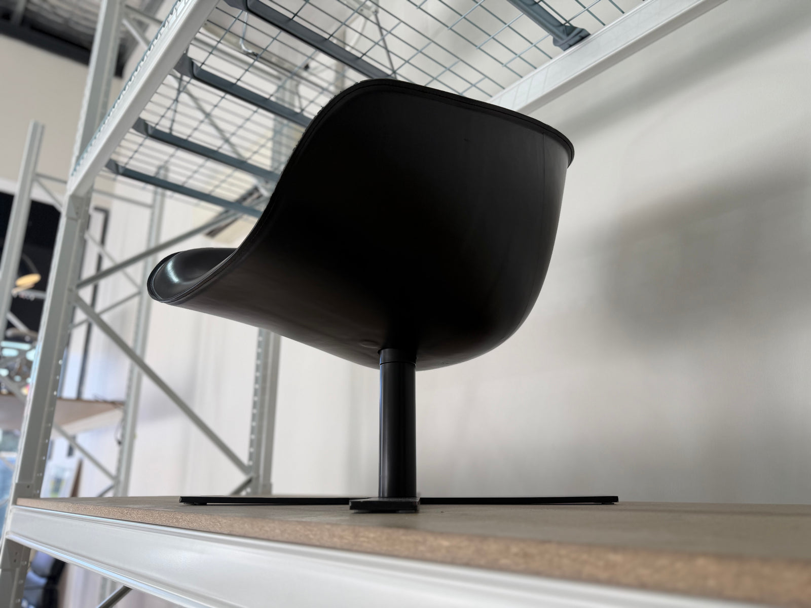 B&B Italia Mart Black Leather Armchair by Antonio Citterio. Made in Italy. Verified Authentic