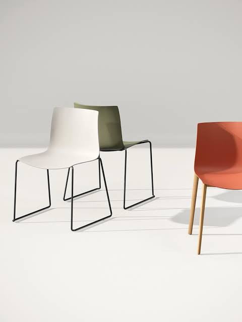Catifa 46 Sled Chair