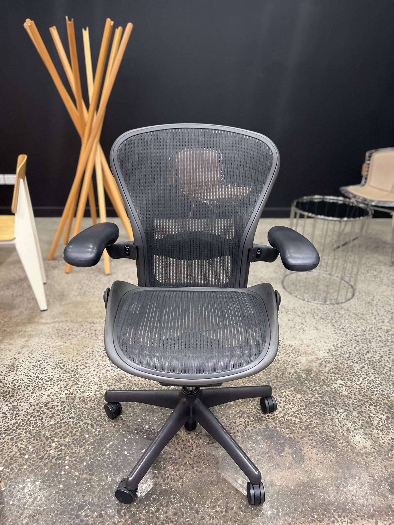 Herman Miller Aeron Classic B Refurbished New Parts inc Made in USA - The Chair Co.