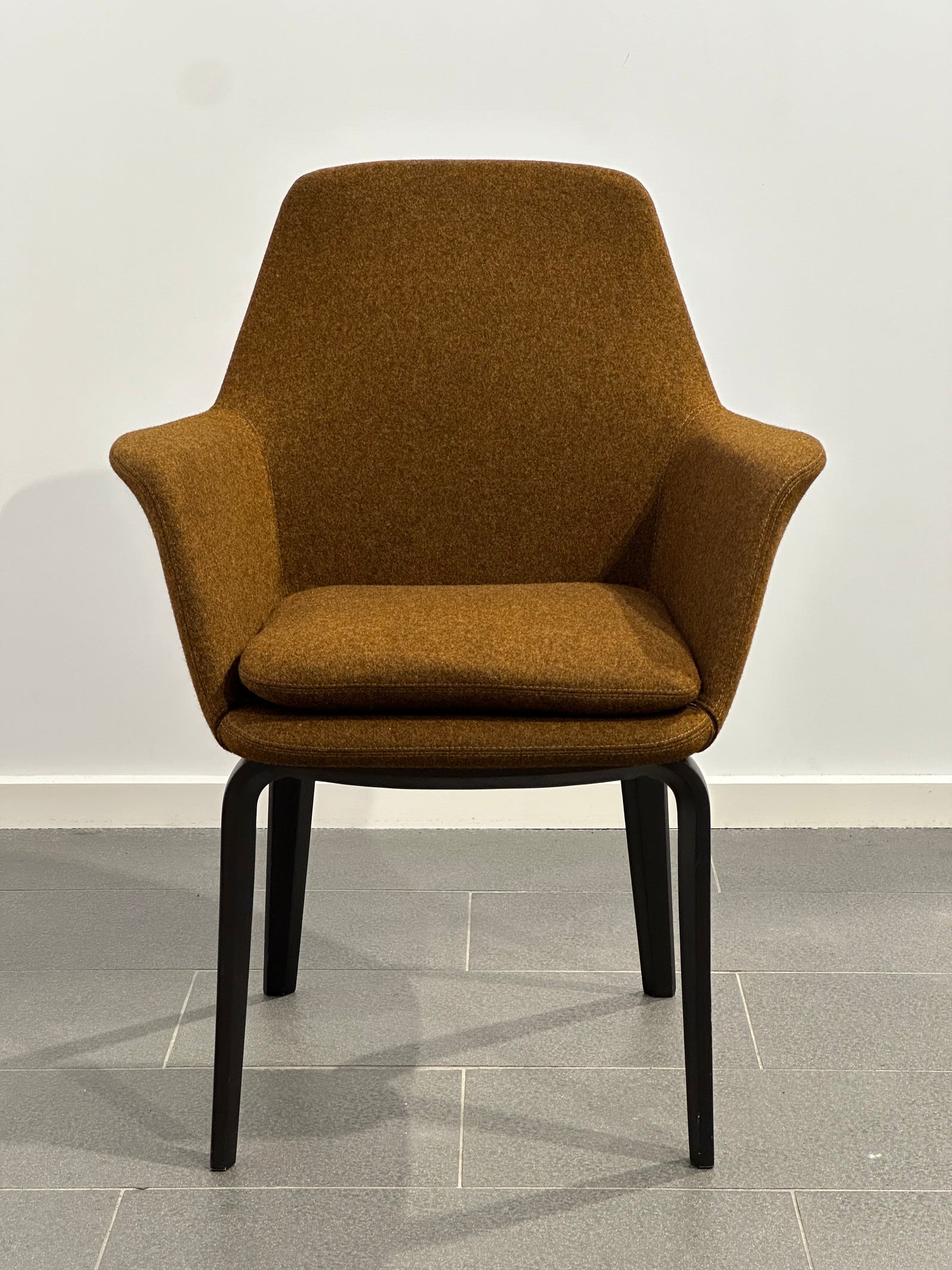 Minotti York Chairs by Rodolfo Dordoni w Original Kvadrat Danish Wool Upholstry