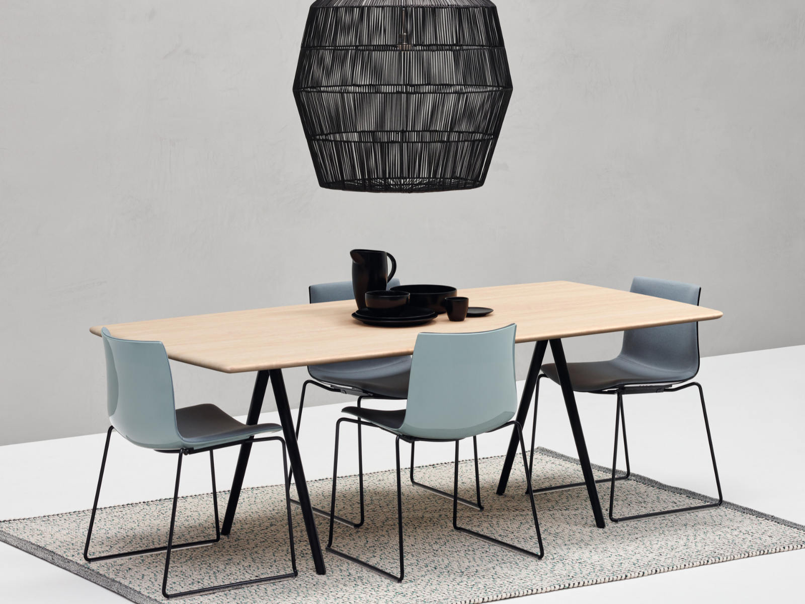 Catifa 46 Sled Chair