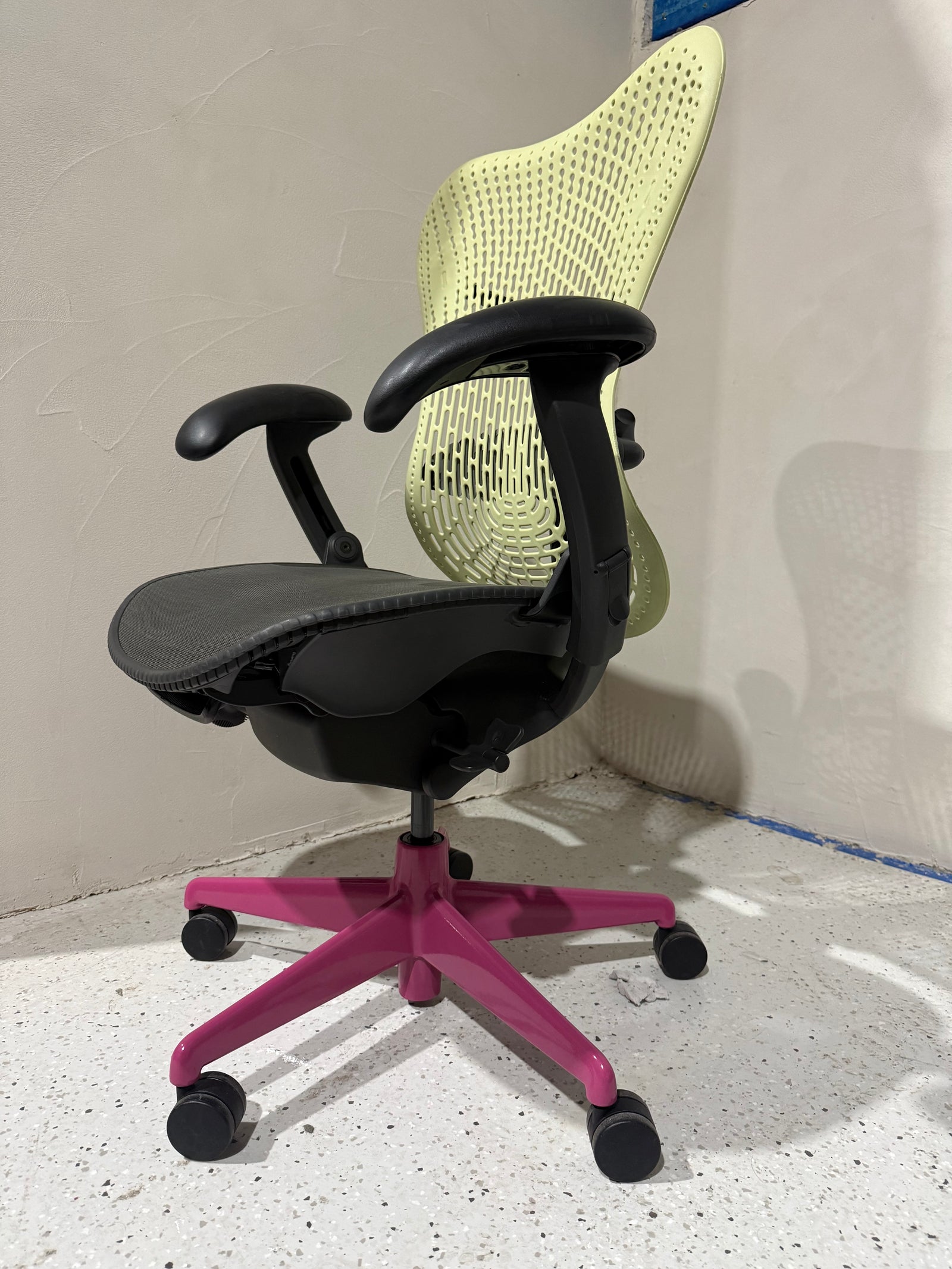 Custom Herman Miller Mirra 1 True Ergonomic Task Chair. USA Made edition rebuilt in AU. 5 Year Gas Warranty. - The Chair Co.