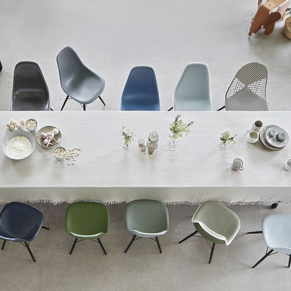 Eames plastic chair online vitra